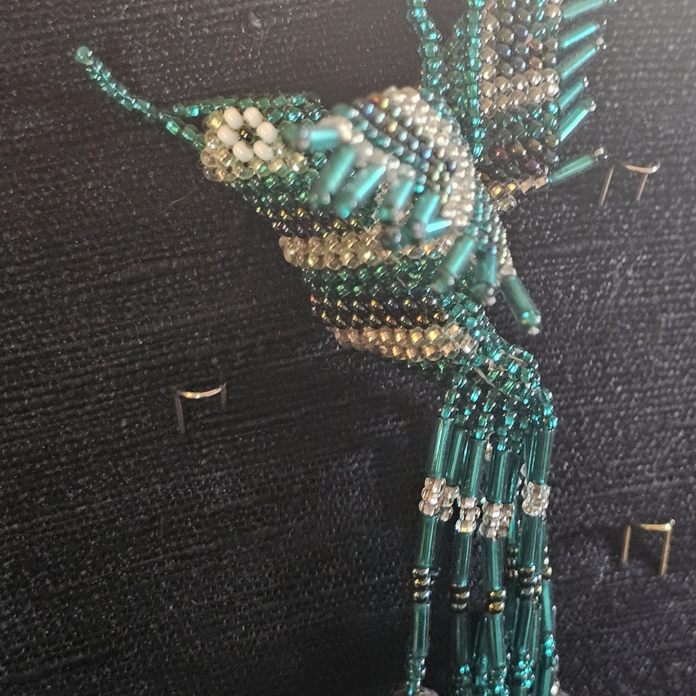 Beaded Hummingbird Brooch - Picture 2 of 10